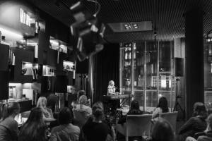 10151368_819443578084523_789034479_n